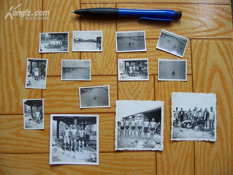 五十年原版老照片13张----武汉东湖或是武汉江边游泳场