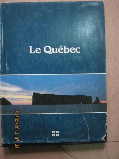 -【LE QUEBEC (1984年原版法文书 图册 8开精装带护封）199页，