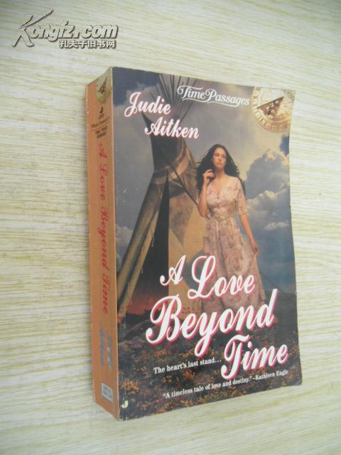 A Love Beyond Time【超越時(shí)光的愛(ài)，朱迪·艾特肯，英文原版】