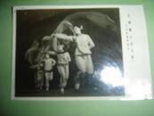 老舞蹈照片：朝鲜舞、古巴舞、越南舞等6张舞蹈图片