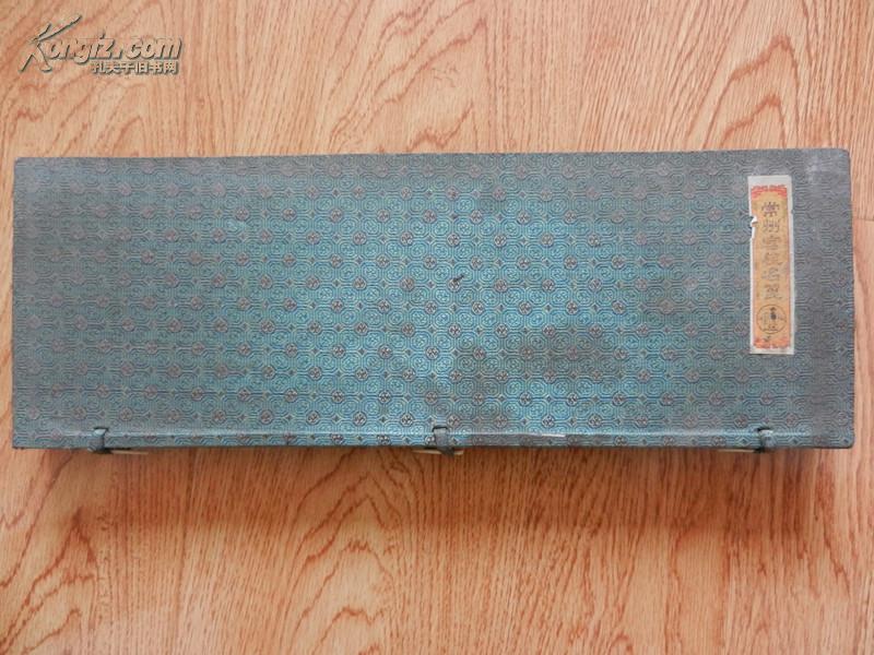 常州宫梳名蓖十二金钗 【合. 长45厘米.宽16厘米】