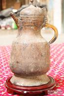 新疆古老水壶
