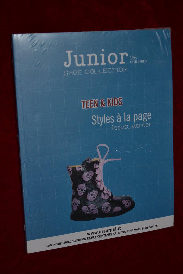 SHOE COLLECTION  JUNIOR  CHILDREN   NO.126 2012/01 意大利童鞋杂志