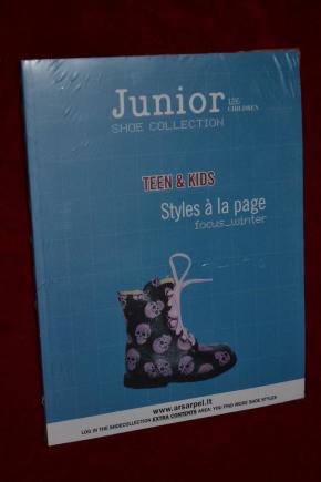 SHOE COLLECTION  JUNIOR  CHILDREN   NO.126 2012/01 意大利童鞋杂志
