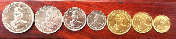 莱索托 硬币7枚：1979年1洛蒂，25分，5分，1983年25分，10分，1985年2和1分
