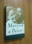 【英文原版】Married To A Paster