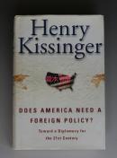 美国国务卿/诺贝尔和平奖得主 Henry Kissinger亨利·基辛格签名本 2001年