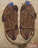 安化采茶人   上山穿的棕编鞋子   清代 之一 (长35cm宽10cm)