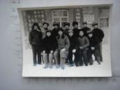 1827.练兵方法，应开展管教兵，兵教、、、大海航行靠舵手、阿城县玉泉滑雪场，规格10*12.4CM，9品。