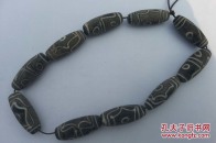 琉璃天珠手串一条