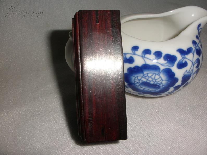 点击查看原图 【雅木轩】大叶紫檀 雅集古今 章料盒 红木工艺品 礼品 新店开张 不计成本 超低价赚人气