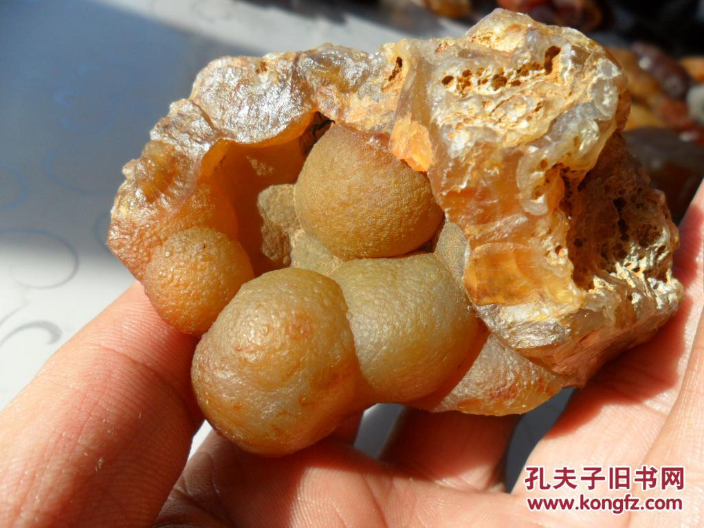 【图】奇石玛瑙摆件雕料形状独特镇宅宝石重量总200克--独特的蛋蛋,拍