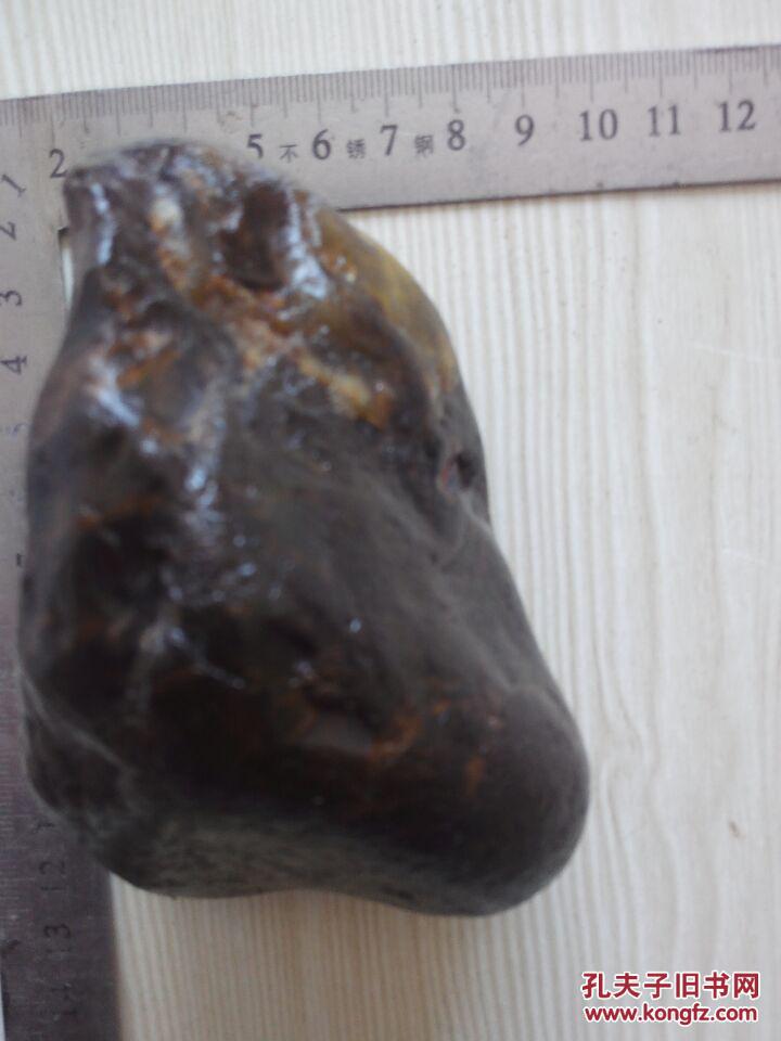 伊春水冲金丝黑玛瑙原石,镇宅宝石.