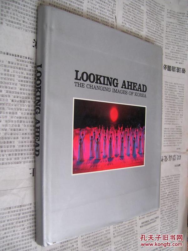 LOOKING  AHEAD 【英文原版：展望未来】