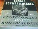 ARNOLD  SCHWARZENE GGER