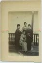 清末民初时期日本和服妇女合影照片，15.5X10.6厘米。