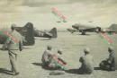 民国1942年大西南抗日战争中，刚刚飞越了驼峰航线的运输机降落在云南昆明机场老照片~~25.7X20.2厘米