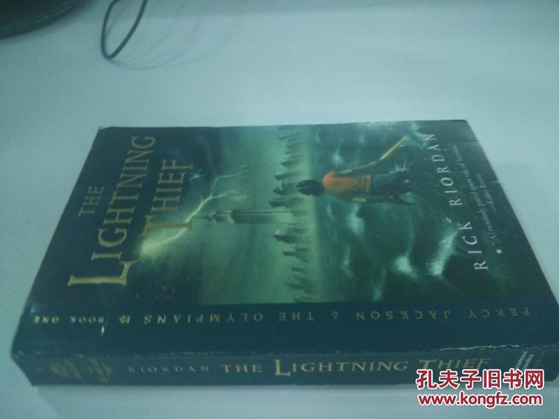 The Lightning Thief：Lightning Thief, The 波西·杰克逊第一部：神火之盗 ISBN9780786838653