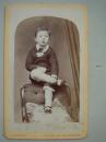 CDV老照片，约1860至1900年,英国西约克郡Heckmondwike 镇John.S.Shaw's 照相馆儿童肖像照，尺寸10x6cm，好品，CDV110