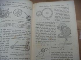 PHYSICS FOR SECONDARY SCHOOLS 〈高中物理〉 美国1932年 英语原版，布面精装大32开736页，插图丰富