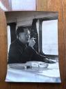 候波 摄影  毛泽东主席一九五四年在火车上