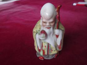 清代粉彩寿星 .（高11.5cm）