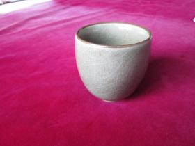 龙泉杯 （高：9cm）