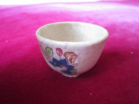 酒杯  （直径4.5cm，高3.1cm）