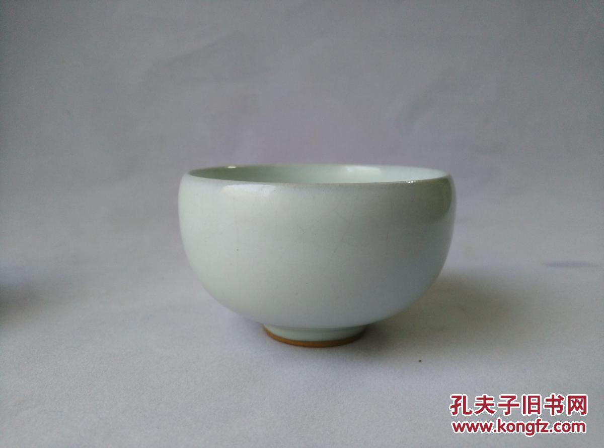 河南汝州汝窑茶具乳白釉单手罗汉杯