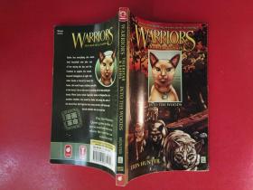 Warriors: Tigerstar and Sasha #1: Into the Woods  猫武士漫画：虎星与莎夏1·进入森林