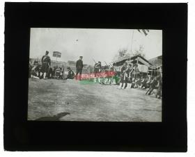 清代民国玻璃幻灯片--1911年辛亥革命湖北汉口武昌起义时期驻扎在汉口的日本海军陆战队，进行炮兵演练