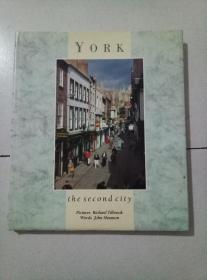 york  the second city  大16开精装