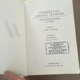 Ourselves among Others: Cross-Cultural Readings for Writers (英文原版)