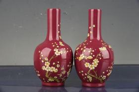 清代雍正年制胭脂红釉粉彩梅花纹胆瓶