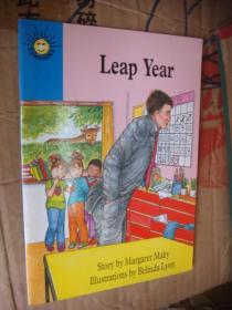 LEAP YEAR <润年> 英文原版24开 图文本