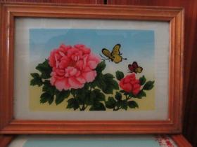 七、八十年代蝴蝶牡丹玻璃画，，品如图，似是手工绘制，经典怀旧93