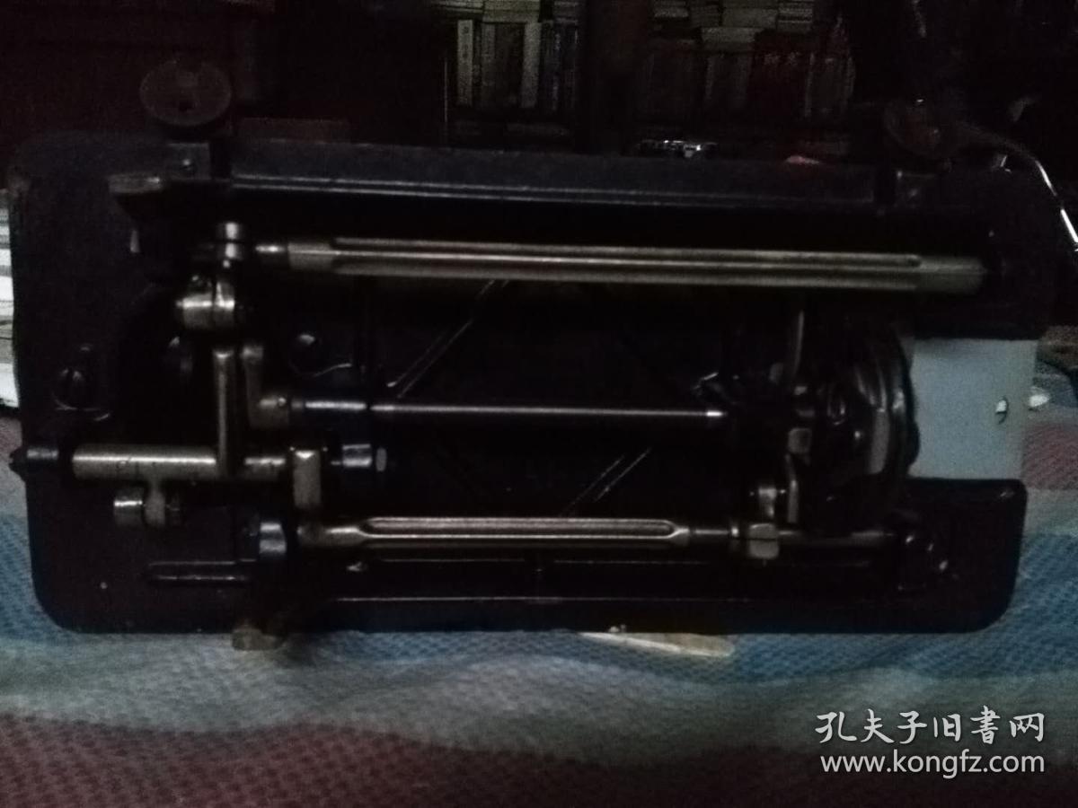 钻石牌缝纫机机头