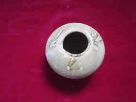 汉代水盂  （直径8CM,  高5cm）