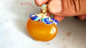 清代天然蜜蜡挂件、