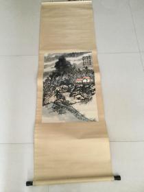 艺术家简介参展作品68/44厘米1989年
李立海，1960年生于济南，笔名：钟鸣，字涌石，号立川、一石。1989年毕业于山东艺术学院美术系。现为中国美术家协会山东分会会员，中国书画社研究员，网络中囯名家画院副院长，济南市美术家协会会员，齐鲁国际艺术馆副馆长，济南市历下名人书画院院长，济南市历下区美协副主席，济南市历下区文联专职画家。他自幼喜爱绘画，从工笔花鸟入手，后拜著名花鸟画家曹庚生老先生为师