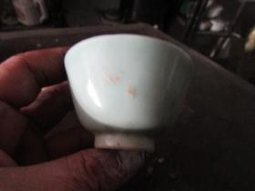 古玩老瓷器豆青釉小茶碗