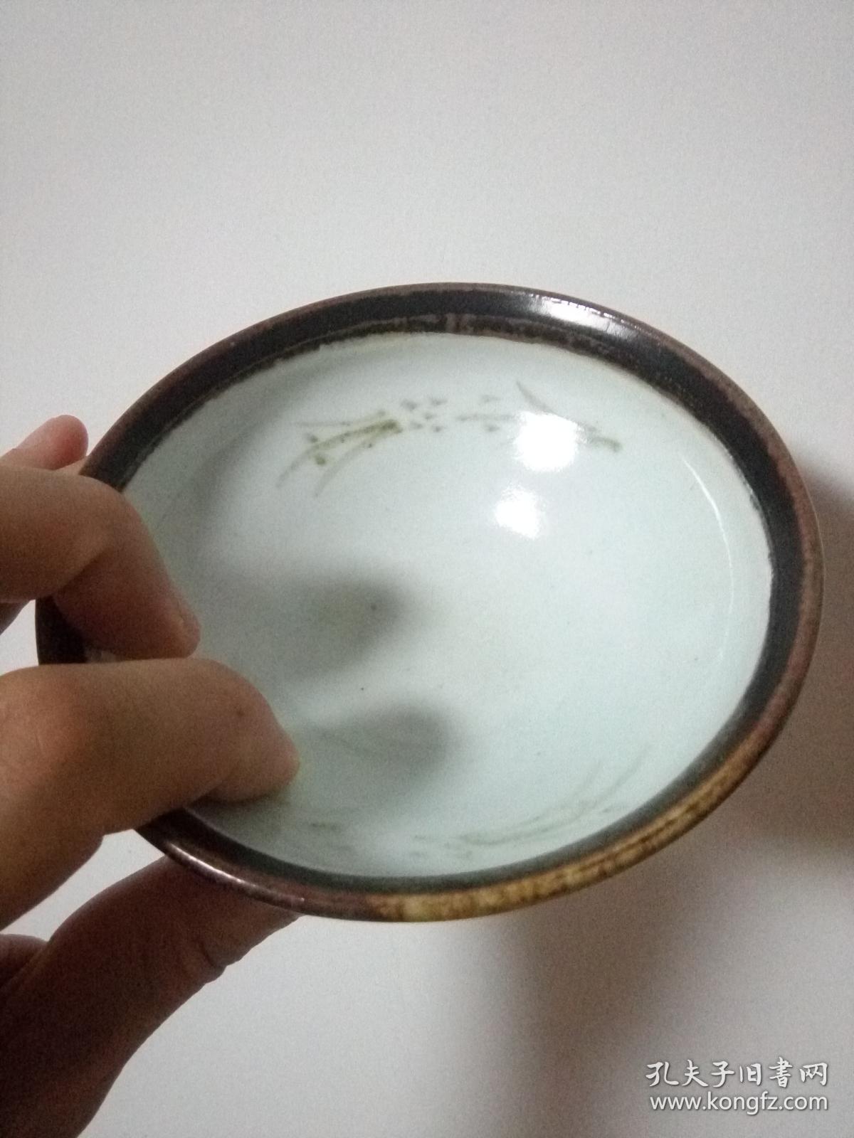 宋白胎褐鮋梅影茶盏（釉水超好）