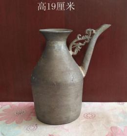 厚重老锡壶