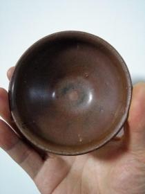 柿红釉小茶盏
