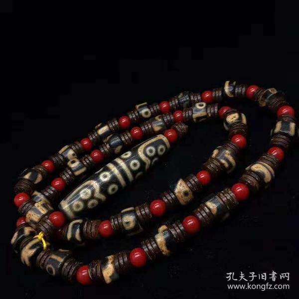 西藏老矿千年老天珠项链毛衣链
尺寸：天珠71/16mm项链总长46厘米左右