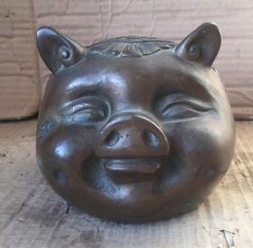 A900四斤多重的黄铜发财猪