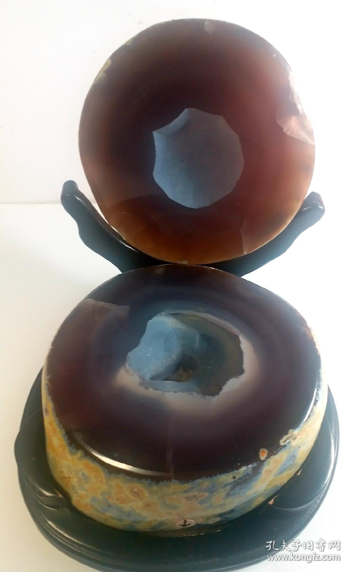 纯天然水晶聚宝盆: 净:直径15cm,高6cm，重2149克。天然水晶精品，保真。！！！