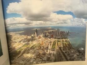 鸟瞰芝加哥  大型画册 Above Chicago （国家与城市）英文原版书