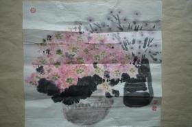 侯幼珍 (1940.5—)别名李凤， 女， 天津静海人。 擅长中国画 ，近年专注于写意山水与花鸟。 1963年北京艺术学院国画系毕业。于1993年冬在台湾参加《大陆名家书画展》并讲学， 曾任首都师范大学美术系副教授。现为中国美术家协会会员，首都师范大学美术系副教授。侯幼珍花卉作品一幅（保真）