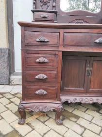 清末民初大户人家老红木（大红酸枝）九抽镜台，老虎腿，面板三抛面，包浆醇厚，品相一流，包老包真，难得一见的精品，喜欢的联系运费自理